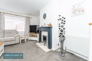 Sitting Room- click for photo gallery